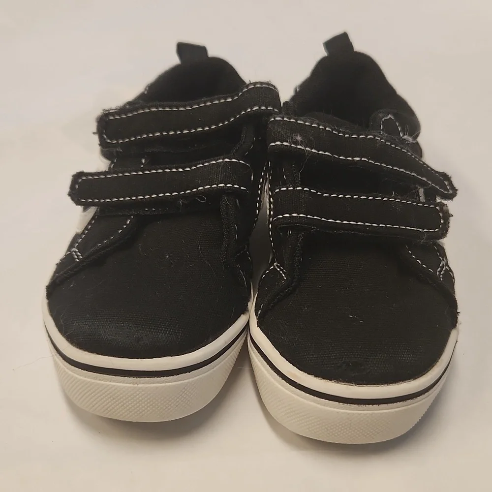 Wonder Nation Shoes Size 6 Toddler Black White
